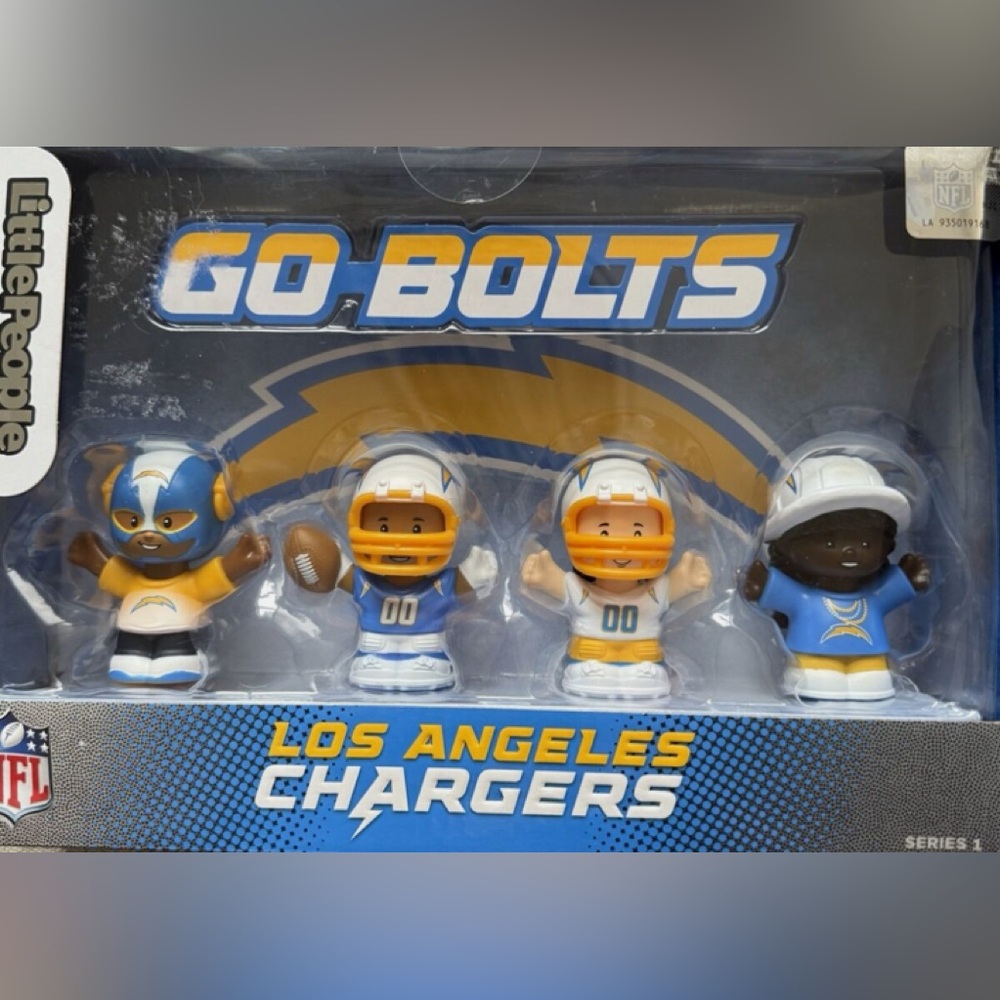 NEW| Little People Collector: Go Bolts Chargers
